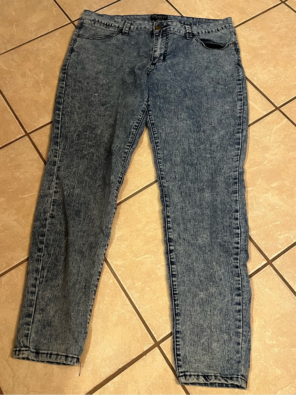 Forever 21+ women’s jeans , Stretchy , size 16 plus size
